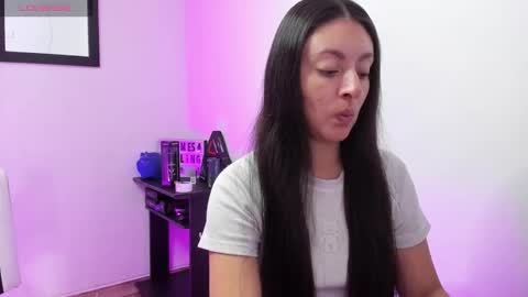 Ashley online show from November 2025 02:43:02 PM