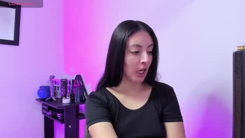 Ashley online show from November 2025 03:00:02 PM