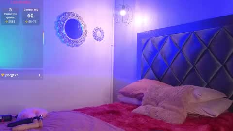 Snapshot of ashleybrend chatting on November 2025 09:03:01 PM CAMILA online show from November 2025 09:03:01 PM