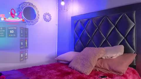 Snapshot of ashleybrend chatting on November 2025 08:33:02 PM CAMILA online show from November 2025 08:33:02 PM