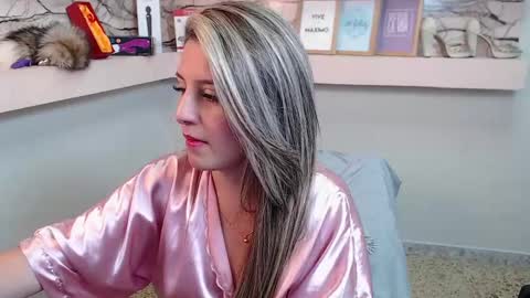 Ashley online show from February 2025 11:55:02 PM