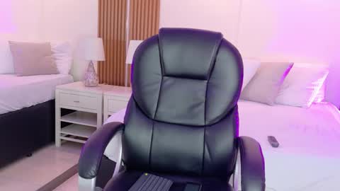 Snapshot of ashleyginger_ chatting on November 2025 03:19:01 AM Ashley online show from November 2025 03:19:01 AM