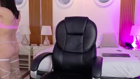 Snapshot of ashleyginger_ chatting on November 2025 04:24:02 AM Ashley online show from November 2025 04:24:02 AM