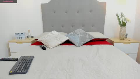 Ashley knight online show from December 2024 06:17:02 PM