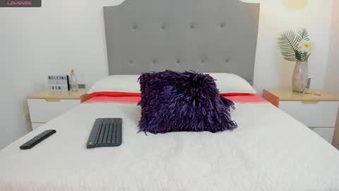 Ashley knight online show from December 2024 06:49:01 PM