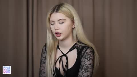 AshleyNiko online show from November 2025 04:29:01 PM