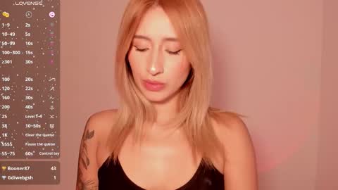 Snapshot of ashleyroys_111 chatting on January 2026 01:08:02 AM dahiana online show from January 2026 01:08:02 AM