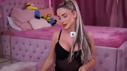 Ashley online show from September 2025 03:48:02 PM