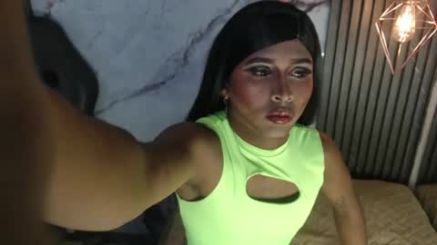 ashleysofiathenison online show from June 2026 04:20:01 AM