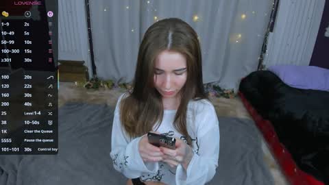 Ashley online show from April 2026 05:16:01 AM