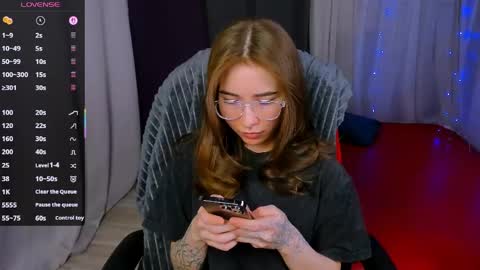 Ashley online show from April 2026 05:32:02 AM