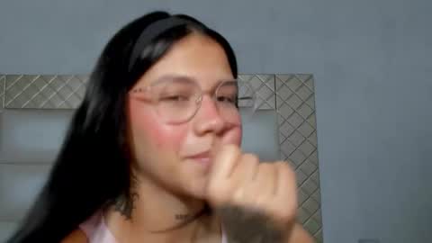    online show from December 2025 09:44:02 PM