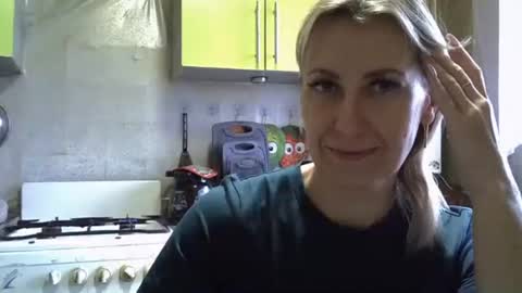 AshleyXHoney online show from October 2025 06:43:01 AM