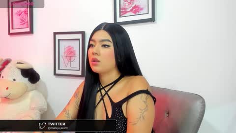 Ashlie online show from October 2025 07:36:01 PM