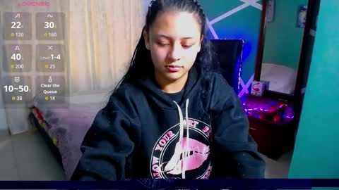 Ashly online show from October 2025 12:13:02 PM