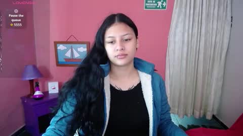 Ashly online show from October 2025 11:31:01 AM