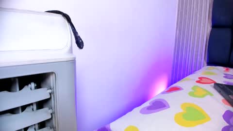 ashlybenison online show from January 2025 07:19:02 AM