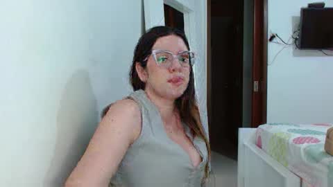 AshlyMoon online show from May 2026 12:29:02 AM