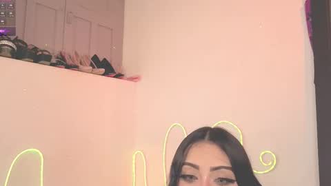 Ash  online show from December 2025 07:53:01 PM