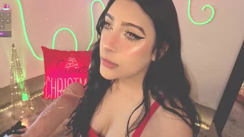 Ash  online show from December 2025 07:33:02 PM