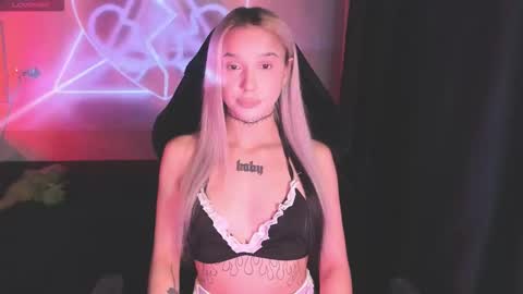 Mila online show from February 2026 04:13:01 PM