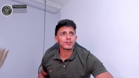 Snapshot of ashton_coleman_ chatting on March 2025 08:02:02 AM my name real is camilo online show from March 2025 08:02:02 AM
