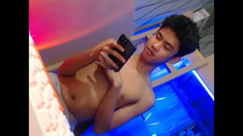 Snapshot of asian_ainsley69 chatting on October 2025 05:33:02 PM asian_ainsley69 online show from October 2025 05:33:02 PM
