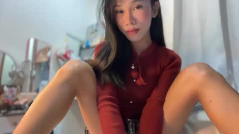 Snapshot of asian_aki chatting on April 2026 06:05:02 PM Marj online show from April 2026 06:05:02 PM