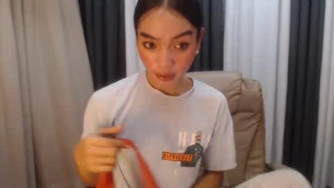 asian_cassy online show from April 2026 02:33:01 AM