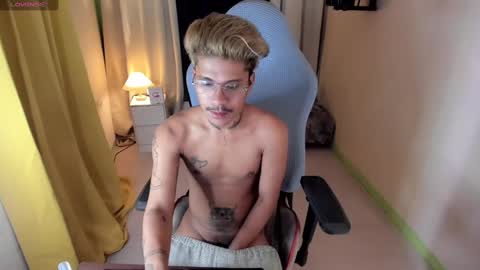 Snapshot of asian_cumsawyer chatting on December 2024 03:11:02 AM bigload CUM take me private show or passwordshow online show from December 2024 03:11:02 AM