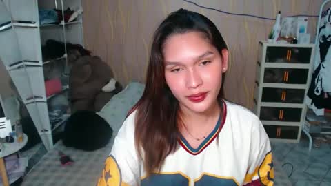 Snapshot of asian_glamm chatting on April 2026 06:58:01 AM ANITA online show from April 2026 06:58:01 AM