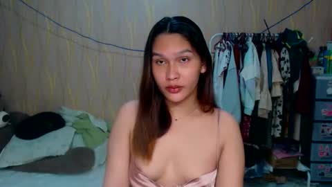 Snapshot of asian_glamm chatting on April 2026 05:31:02 PM ANITA online show from April 2026 05:31:02 PM