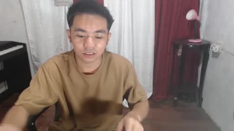 asian_janush online show from November 2025 01:00:01 AM