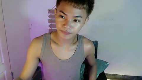 asian_lover05 online show from April 2026 04:57:02 PM