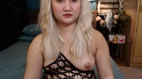 Snapshot of asian_princess15 chatting on October 2025 01:37:02 AM angela online show from October 2025 01:37:02 AM