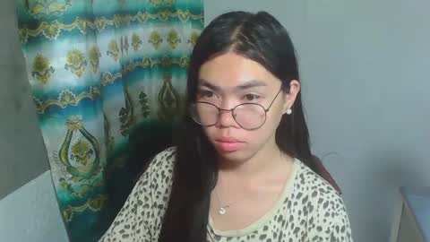 Rhean online show from February 2025 12:27:02 AM