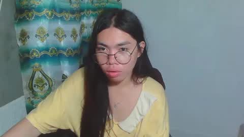 Rhean online show from March 2025 10:38:01 PM