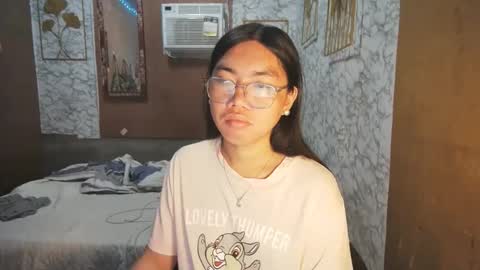 Rhean online show from October 2025 10:53:02 PM