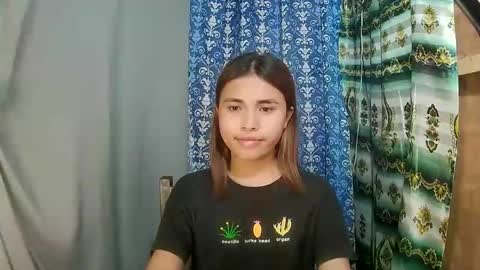 Sofia online show from December 2025 06:30:02 AM