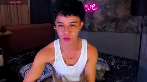 asiancum_peter online show from November 2025 03:08:02 AM