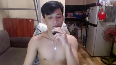 Snapshot of asiandreamboyx chatting on February 2025 12:37:02 PM asiandreamboyx online show from February 2025 12:37:02 PM