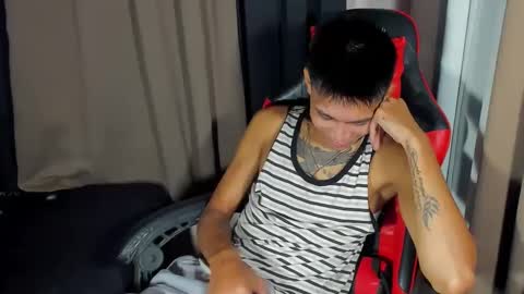 Snapshot of asianplayboyx chatting on February 2025 06:56:02 PM mark online show from February 2025 06:56:02 PM