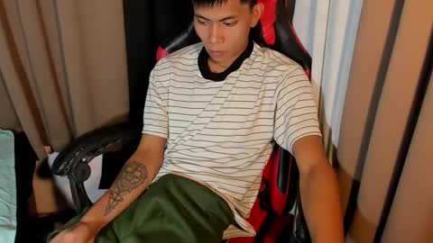 Snapshot of asianplayboyx chatting on February 2025 07:52:02 PM mark online show from February 2025 07:52:02 PM