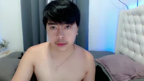Snapshot of asianroy_x chatting on January 2025 07:28:01 PM Roy online show from January 2025 07:28:01 PM