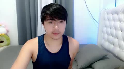 Snapshot of asianroy_x chatting on January 2025 12:52:01 PM Roy online show from January 2025 12:52:01 PM