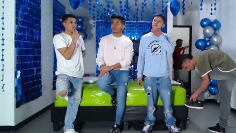 THOMAS AND DAMIAND online show from February 2025 12:19:01 AM