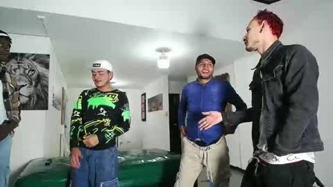 THOMAS AND DAMIAND online show from September 2025 06:20:02 PM