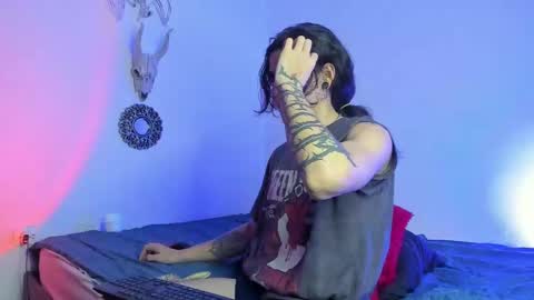 asmodeuszz online show from December 2024 10:01:02 PM