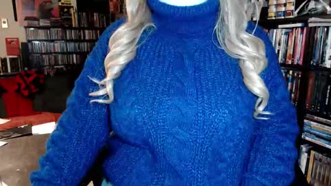 Snapshot of aspen_vale chatting on November 2025 10:53:02 PM Aspen Vale online show from November 2025 10:53:02 PM