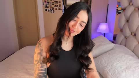 Ashley online show from February 2025 04:11:02 AM